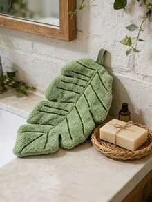 These Towels Feature A Banana Leaf Pattern Design And Are Made Of Soft, Absorbent Coral Fleece Material. They Are Perfect For Bathroom, Kitchen And Home Use, Making Them A Great Gift For Plant Lovers And A Beautiful Decoration For Your Space. - Multicolor - View 4