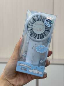 MINISO 官方 Sanrio 手持迷你風扇，1200mAh 強力涼風 [3秒快速冷卻]，最長 4.5 小時冷卻時間，附掛繩，3合1（手持/桌面/旅行），適合旅行、演唱會、露營、化妝個人風扇 - 藍色 - 查看 7