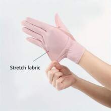 A Ladies' Breathable, Thin, Loose-Fitting, Fingerless Summer Glove With Mesh Palm For Casual Walking - Style 1 - View 2