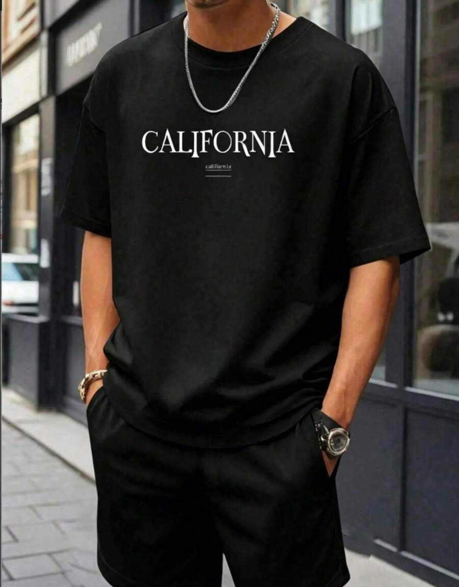 Men's Short-Sleeved T-Shirt, Made Of Printed Cotton, Lightweight And Comfortable For Everyday Casual Wear. This Is Not A Set; The Pants Shown Are For Illustrative Purposes Only. - 黑色 - 查看 1