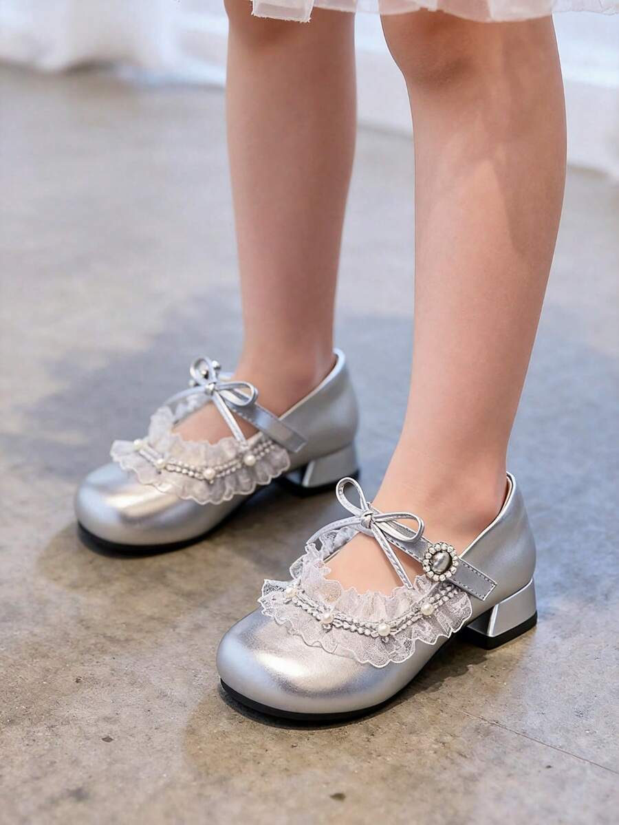 女童銀色網紗珍珠蝴蝶結粗跟公主鞋,愛心水鑽扣圓頭鞋,花童禮服舞台表演生日派對兒童低跟表演鞋,適合日常穿著與戶外活動 - 銀色 - 查看 1