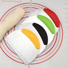 1pc Stainless Steel Dough Cutter, Black/Yellow/Red/Green Random Color, Single-Sided With Scale, Baking Scraper Cutter For Flour And Dough, Suitable For Baking - Random Color - View 1