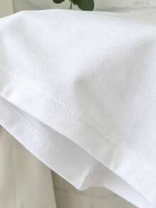 Talla grande, camiseta blanca para mujer, camiseta de manga corta con estampado de ciudades americanas, diseño de líneas simples estilo europeo y americano, material suave, agradable al tact - Negro - Ver 4