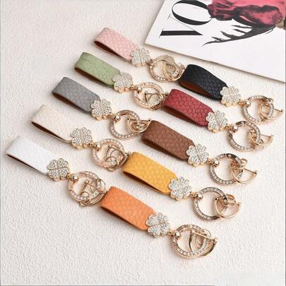 AD Cute Goddess Style Heart Rhinestone Car Keychain, Premium Leather Anti-Lost Pendant Accessory, Suitable For Keys And Bags