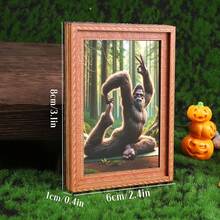 A Mini-Sized Refrigerator Magnet In The Shape Of A Picture Frame, Featuring A Bigfoot Monster Doing Yoga In The Forest.Interesting Decorative Props, Refrigerator Magnets For Home And Office Decoration, Wonderful Holiday Gifts - 預設 - 查看 4