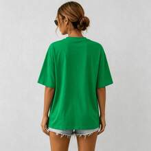 G Studio Women's Oversized T-Shirt Kawaii Pig Glasses With Popcorn Slogan "Eat Well Travel Often" Colorful Print Short Sleeve Casual - T01-綠地 - 查看 2