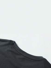 Camiseta de Moda para Hombre con Estampado - Gris Oscuro - View 3