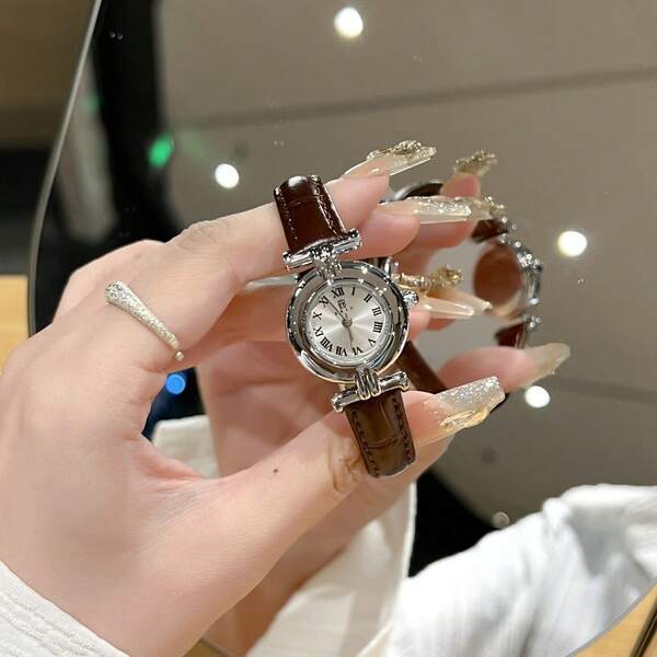 This Latest Women'S Watch Is Stylish And Luxurious, Making It The Perfect Gift For A Close Friend Or A Loved One