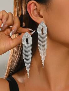1 Pair Luxury Banquet Style Copper Material Micro-Inlaid Rhinestone Exaggerated Tassel Earrings For Women Party Evening Wedding Occasions - Silver - View 2