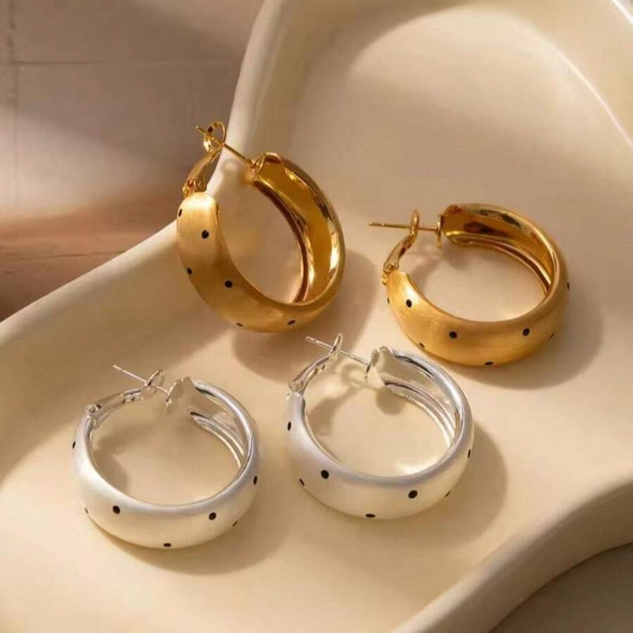 Fashion Geometric Circular Polka Hoop Earrings For Women Simple Temperament Metal Hoop Earrings Party Accessory Gift - Multicolor - View 1