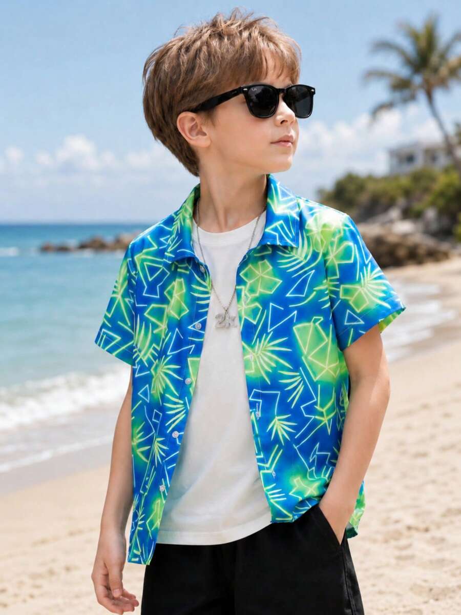 男童夏季度假風椰子樹印花翻領短袖襯衫，旅行必備，適合戶外休閒、度假、海灘等 - 綠色 - 查看 1
