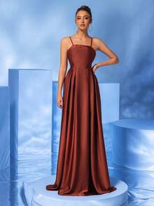 Vestido marrón de tirantes finos con espalda descubierta y bolsillos, ideal para fiestas, bodas y eventos formales. - Marrón - Ver 4