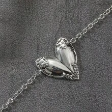 Light Luxury Streamlined Pendant Necklace, Unique Heart Shape, High-End Texture, Versatile For Daily Commute, Perfect Gift - Silver - View 5