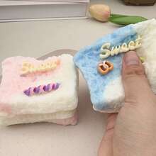 Juguete de apretar de pastel, suave y de rebote lento, juguete de apretar de pastel rosa y azul, divertido juguete de apretar para aliviar el estrés, lindo pastel cuadrado, adecuado como relleno de cesta de Pascua, regalo de fiesta de cumpleaños, oficina TDAH ansiedad, juguete para aliviar el estrés, juguete de apretar, squishy para aliviar el estrés, suministros de ocio para la oficina, mejor regalo para Pascua, Día de San Valentín, cumpleaños y Ramadán - Celeste - Ver 8