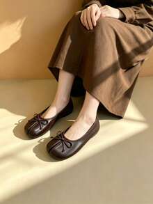 女士咖啡色蝴蝶结圆头平底拖鞋 - 休闲风格，适合办公室、户外活动和春夏穿着 - 咖啡色[蝴蝶結] - 查看 5