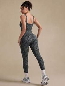 VVX Jumpsuit Yoga Wanita Leher Persegi Tanpa Punggung Pengontrol Perut Pengangkat Bokong, Celana Pendek Olahraga Tanpa Lengan Bergaris Tanpa Jahitan untuk Gym Olahraga Musim Panas - MultiWarna - View 4