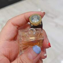 Yves Saint Laurent 1瓶YSL Libre女士香水，7.5毫升/0.254液盎司迷你旅行装，无喷头，浓郁薰衣草香调，优雅橙花香调，持久香草香调。 - 7.5ml/0.254fl oz *1 - 查看 6