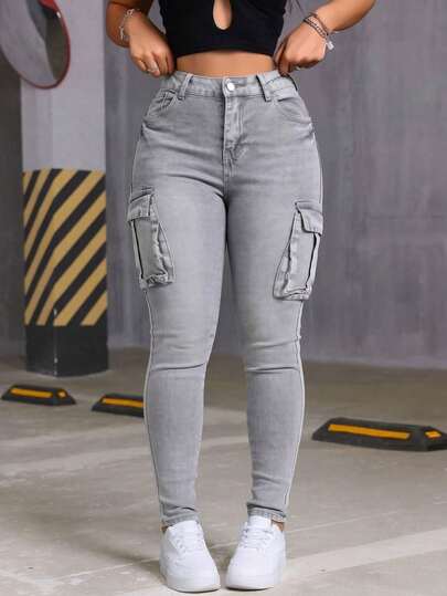 Pantalones de mezclilla skinny cargo, lavado  azul, elásticos, con múltiples bolsillos, efecto levantador de glúteos, puños ajustados