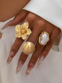 3PCS Gold-Plated Thick Women's Ring Set - Flower, Brushed Dome, And Baroque Style Pearl Stackable Ring, Suitable For Daily And Occasion Wear - Flower, Brushed Dome and Baroque Pearl Ring Set - View 4