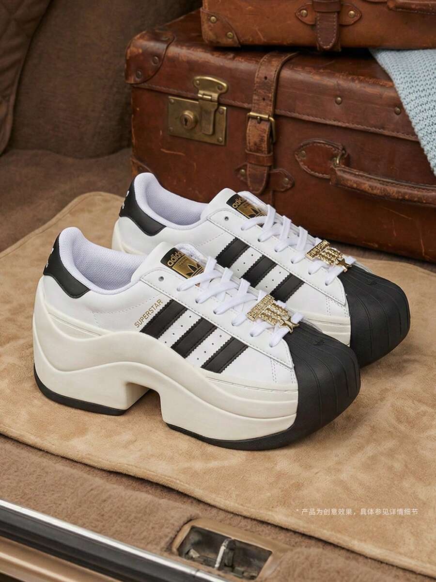 Adidas Originals Women's ORIGINALS SUPERSTAR BOLD Platform Shell Toe Classic Shoes JR9895 - Black and White - View 1
