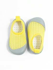 Toddler Girls Yellow Mesh Fashion Eye-Catching Comfortable Breathable Casual Easy-To-Wear Water Shoes Suitable For Summer Outdoor Beach Water Play, Splashing And Playing - Yellow - View 5
