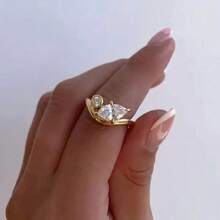 VKHK 1枚镶嵌奢华锆石的开口戒指，适合女士日常佩戴和婚礼佩戴，礼品 - 鑽戒 - 查看 1