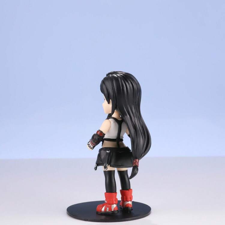 VII (FF/7) Tifa Lockhart Q版卡通公仔，原版遊戲服裝，PVC材質收藏娃娃，附圓形黑色底座，適合汽車儀表板裝飾、展示收藏及粉絲生日禮物 - 彩色 - 查看 6