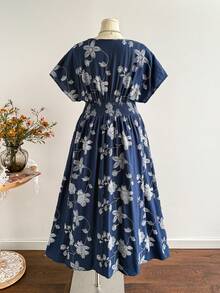 Rusttydustty Damen-Kleid in großen Größen, Boho-Stil, für Urlaub und Alltag, elegant, blau mit Blumenmuster, mit geraffter Taille, Sommer - marineblau - Übersicht 5