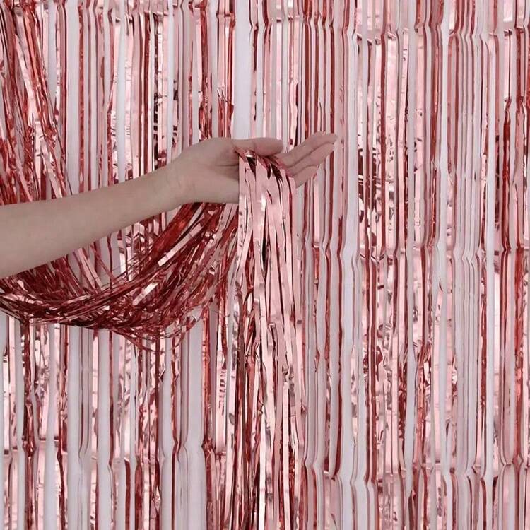 100*200cm Rose Gold Tinsel Curtain, Shiny Metallic Design, Suitable For Photography Studio Props, Birthday Party, Bridal Shower, Wedding, Any Holiday Decoration, Christmas Decoration, Backdrop, Party Decoration, Event Styling, Photo Booth Props, Decorative Ribbon, Durable Tinsel, Lightweight Fabric, Event Decoration, Backdrop Curtain, Bridal Shower, Mother's Day, Graduation Backdrop Decoration