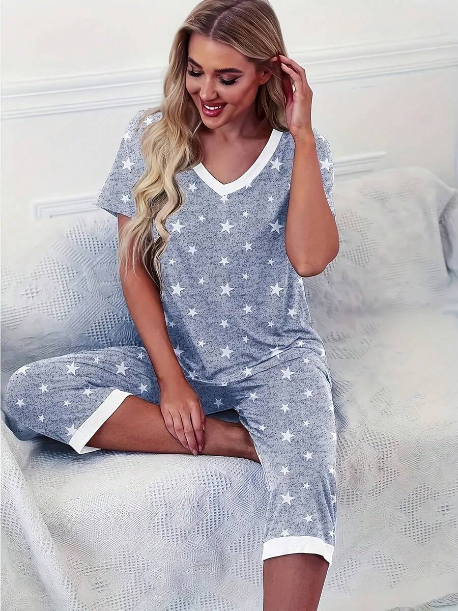 Capri Pajama Set For Women With Short Sleeve V-Neck Top And Shorts With Pockets. - Blue - View 1