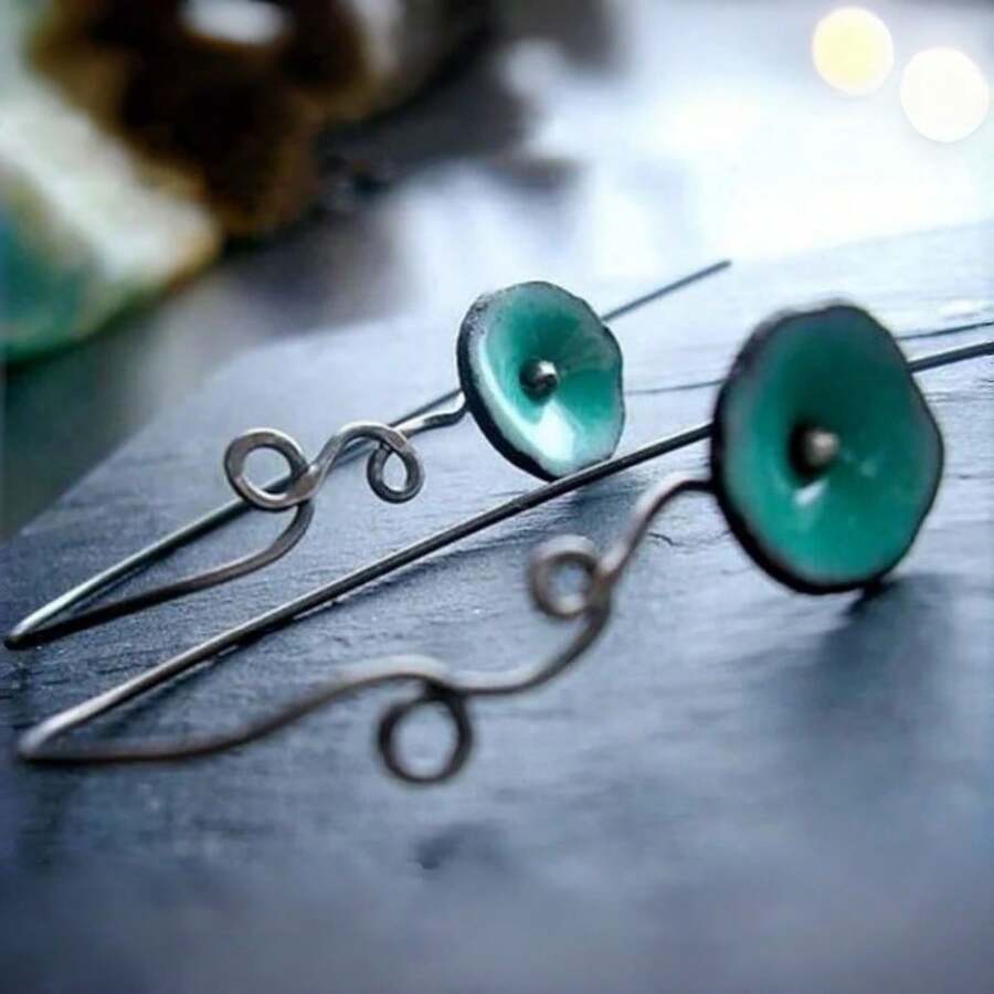 Country Natural Women's Contrast Enamel Flower Earrings, Suitable For Outdoor Travel Or Weekend Casual Wear, Novel Design, Showcases Gentle Elegant, Versatile Vacation Fashion Accessory For Women - Multicolor - View 1