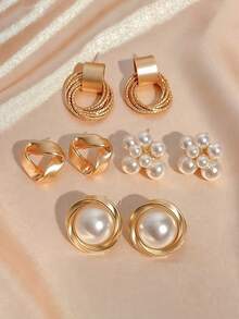 4 Paar Vintage Mode Nischen Luxus Elegante Kunstperle Gedrehte Dreieck Ohrstecker Set, geeignet für Damen Alltag, Feiertage, Bankett, Urlaub - vierteiliges Set - Übersicht 1
