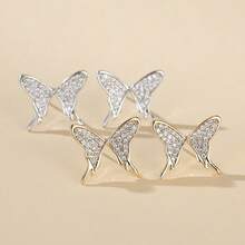 1 Pair Casual Elegant Versatile Micro-Pave Zirconia Butterfly Stud Earrings For Women, Eye-Catching Accessory For Daily Wear, Street Style And Commute - Earrings - View 5
