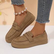 Spring New Women's Soft Sole Casual Loafers Plus Size Flat Shoes - Khaki - View 8