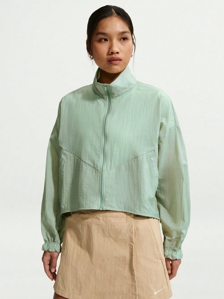 Nike Sportswear 女款寬鬆輕量耐撕裂外套 IF0588-006 - 豆綠色 - 查看 1