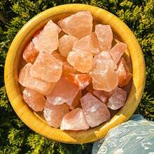 Natural Himalayan Pink Salt Raw Stones, Perfect Gift For Friends On Halloween, Christmas, Thanksgiving, Classic Himalayan Salt Relaxation Stones, Natural Orange Salt Aromatherapy Rocks, Suitable For Diffusers, DIY Bath Salts Bulk - Orange - View 11