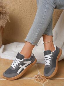Women's Plus Size Wide Toe Box Casual Sports Shoes, Breathable Mesh & Striped Leather Patchwork, Fashion Versatile Lace-Up Sneakers - Dark Grey - View 5