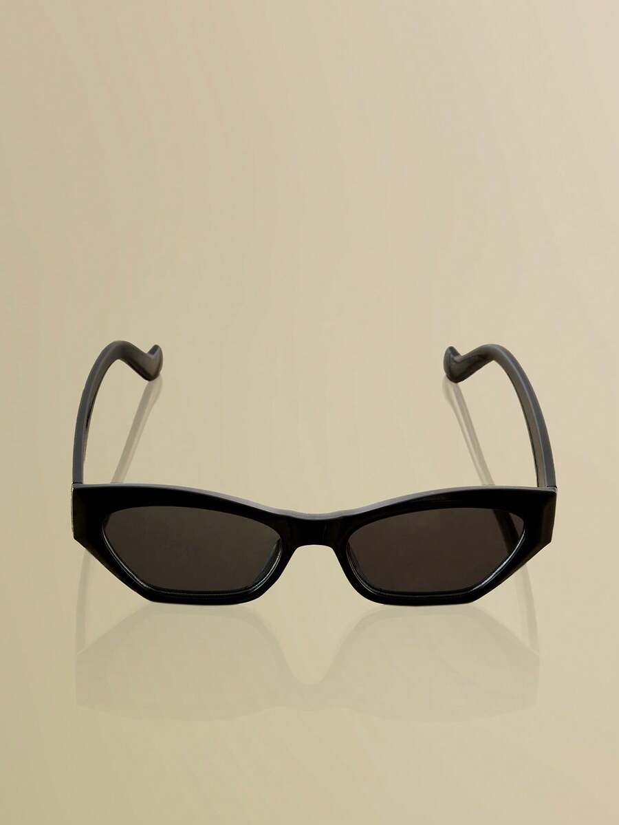 NobleVue 1pc Asymmetrical Large Frame Vintage Personalized Tinted Fashion Glasses, Fashion Accessory For Summer Holiday Beach - View 1