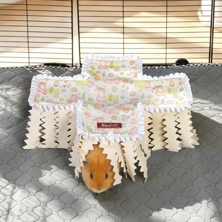 ITANDME Guinea Pig Hideout Guinea Pig Tassel Tunnel - Reinforced Top No Collapse, Stable Top Washable Small Animal Tunnel With Curtain