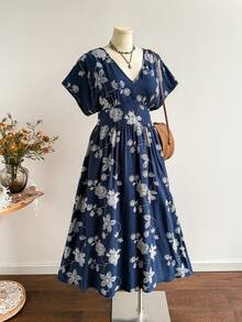 Rusttydustty Damen-Kleid in großen Größen, Boho-Stil, für Urlaub und Alltag, elegant, blau mit Blumenmuster, mit geraffter Taille, Sommer - marineblau - Übersicht 6