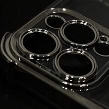 Funda transparente antigolpes adornada con lunares y moños negros, aporta un aspecto delicado y elegante al móvil. Resguarda eficazmente el dispositivo de impactos y arañazos. Compatible con iPhone 17, 17 Pro, 17 Pro Max, 17 Air, series 11 hasta 16, XR, X, XS, XS Max y Galaxy S21 a S26. Es una magnífica opción para regalos de cumpleaños, vacaciones y todo tipo de eventos festivos. TH8D - forma - Ver 5