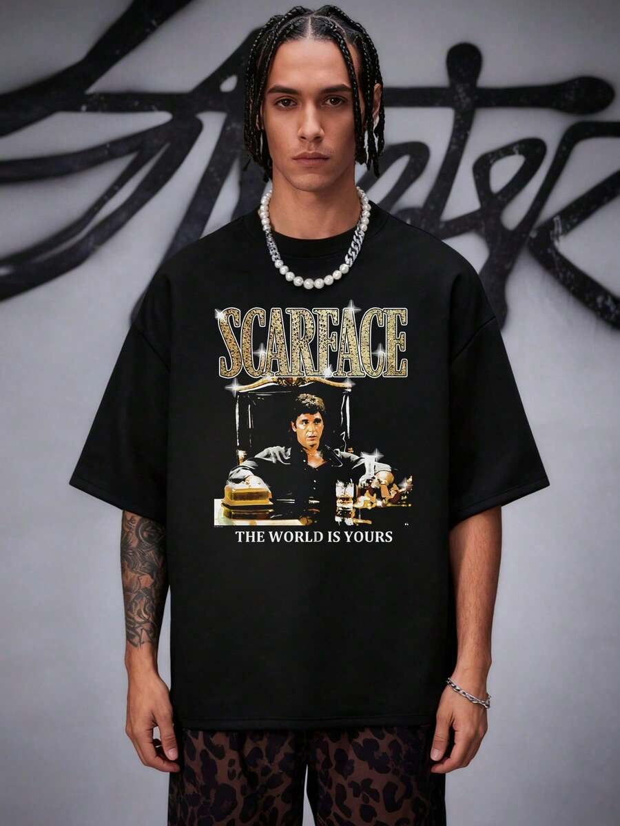 Un tributo a Tony Montana de personificación de ambición ilimitada y audacia la frase The World Is Yours inspira a conquistar cualquier con coraje camiseta de hombre 100% algodón - Negro - Ver 1