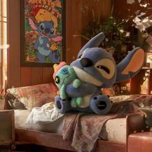 Miniso 迪士尼 Lilo & Stitch 毛絨冒險長毛盲盒，清晰面部印花，圓潤可愛臉龐，邊緣光滑無毛刺，不掉毛且耐褪色，吸睛桌面裝飾（1件隨機發貨） - 彩色 - 查看 4