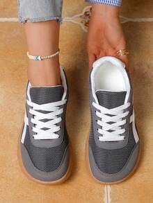 Women's Plus Size Wide Toe Box Casual Sports Shoes, Breathable Mesh & Striped Leather Patchwork, Fashion Versatile Lace-Up Sneakers - Dark Grey - View 3