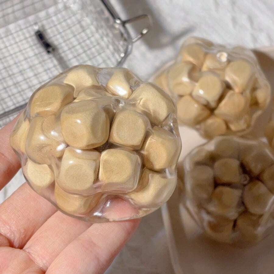 1個木製敲擊球 - 壓力緩解玩具 - 感官指尖玩具 - 緩解焦慮 - 專注注意力 - 擠壓玩具 - 柔軟玩具 - 軟糯玩具 - 指尖玩具 - 史迪奇玩具 - 旅行玩具 - 教室指尖玩具 - 迷你洗澡玩具 - 聖誕文具壓力球 - 驚喜禮物 - 生日禮物 - 萬聖節禮物 - 聖誕禮物 - 完美禮物 - 禮物 - 玩具 - 遊戲 - 贈品