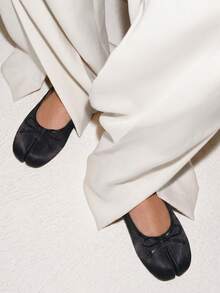 New Women's Fashion Elegant Solid Color Bow Decor Slip-On Round Toe Peep Toe Flat Black Loafers - Black - View 2