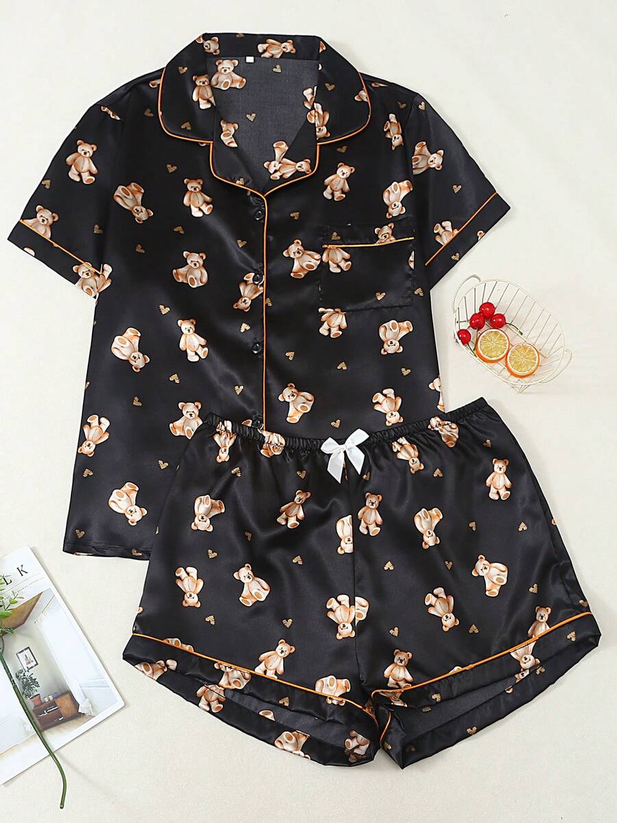 Set Piyama Celana Pendek Lengan Pendek Wanita Ukuran Plus Motif Beruang Hati - Hitam - View 1