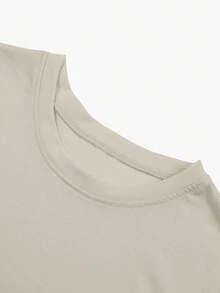 Una camiseta casual para hombre con un diseño creativo y estampados artísticos para los amantes de la pesca de fin de semana, con patrones impresos tanto en la parte delantera como en la tra - Blanco - Ver 11
