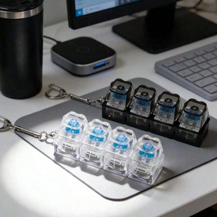 Mechanical Keyboard Replacement Keycap | Keycap Collectible, Modern Style Keychain Pendant, 2-In-1 Men's Keychain, Adult Gift, New Year Gift, Suitable As Backpack Pendant - A - View 1