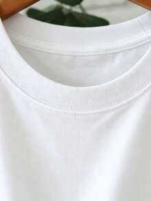Talla grande, camiseta blanca para mujer, camiseta de manga corta con estampado de ciudades americanas, diseño de líneas simples estilo europeo y americano, material suave, agradable al tact - Negro - Ver 2